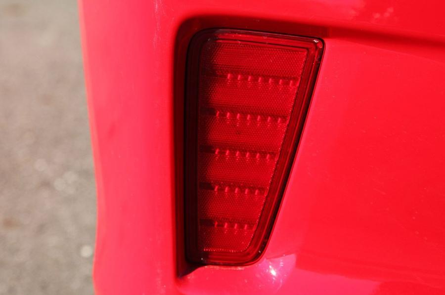 Toyota Yaris SE 2012 года  (фото 27 из 33)